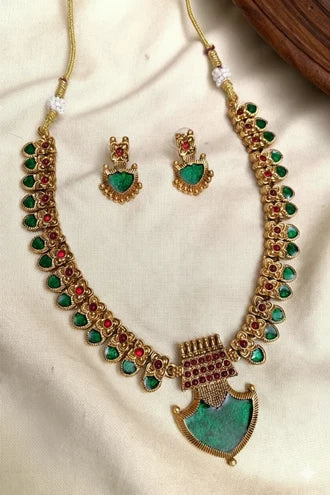 Palakka Nagapadam Necklace