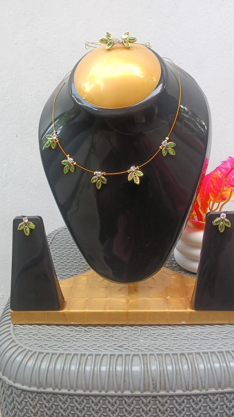 Light green kid necklace combo