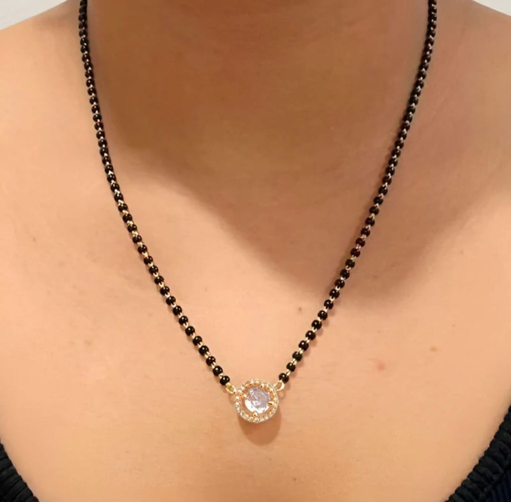 Short halo solitaire mangalsutra