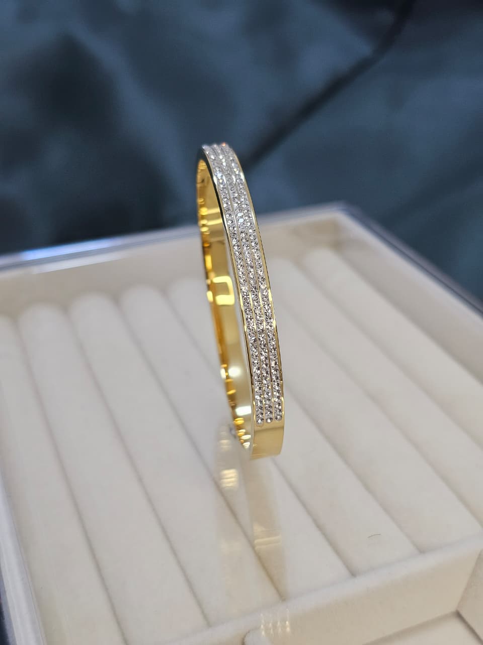 AD stone bangle