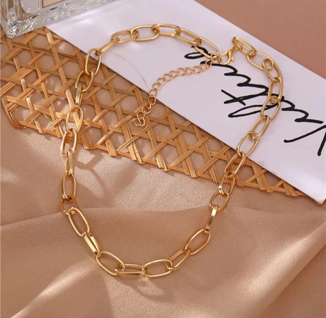 Gold paperclip chain