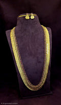 RED STONE KASUMALA WITH EARRINGS