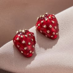 Strawberry ear stud