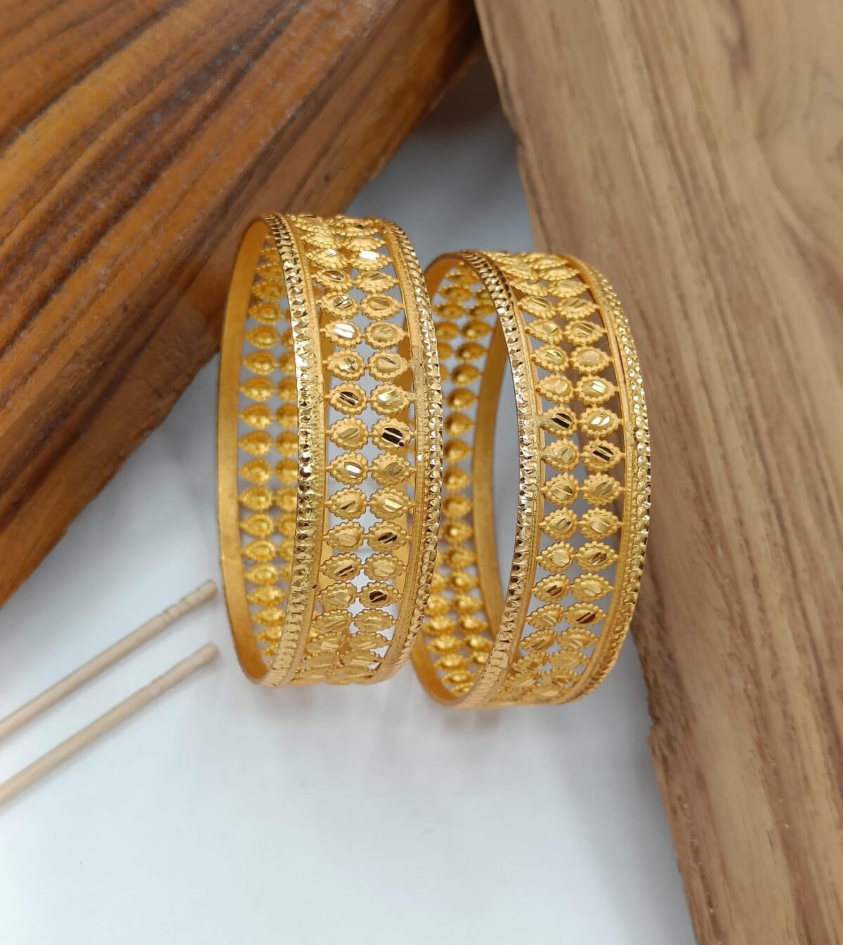 Bacus Bangle