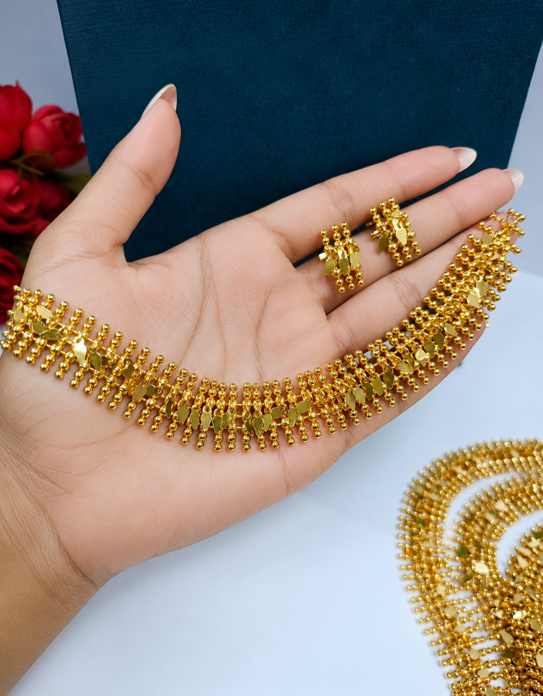 Plan gold plated elakkathali